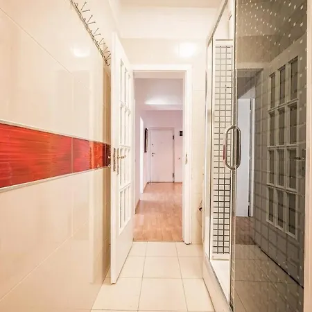 Pazari I Ri Painted View Apartment *